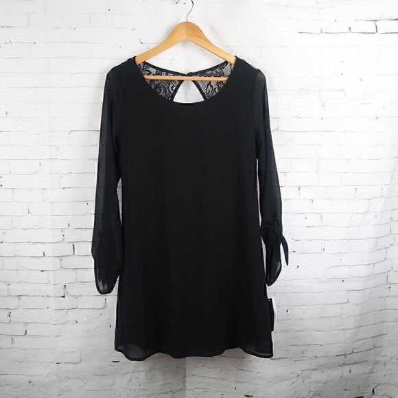 Speechless Dresses & Skirts - SPEECHLESS BLACK LONG SLEEVE ROUND NECK SHIFT DRESS SIZE SMALL NWT